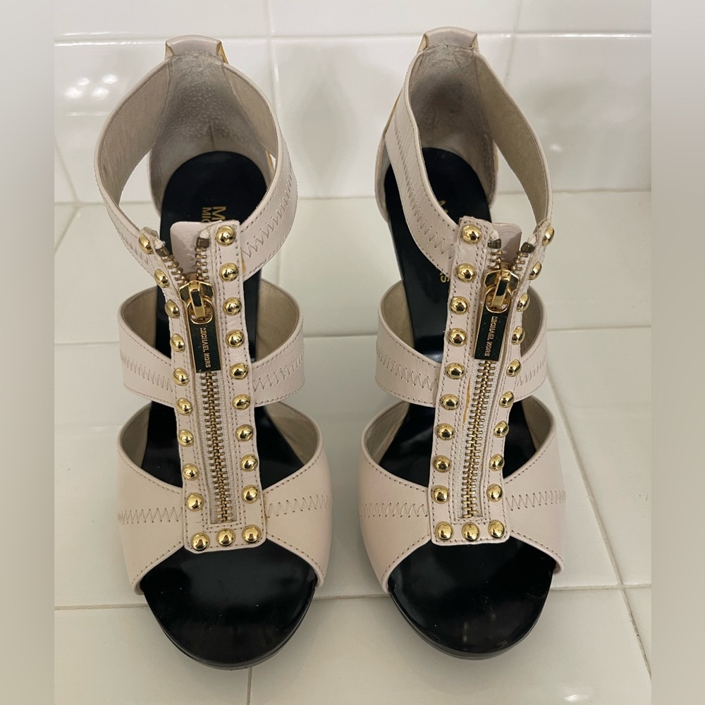 Michael Kors off white-Beige Heels - Picture 2 of 11